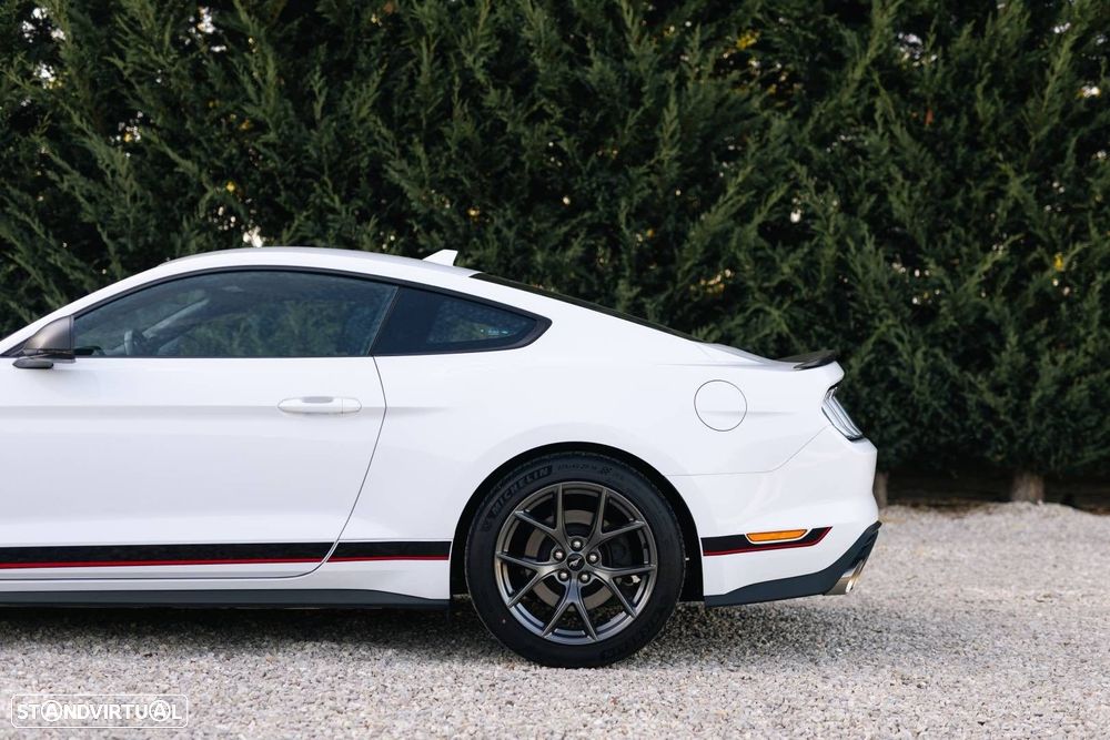 Ford Mustang 5.0 Ti-VCT V8 Aut. MACH1 - 25