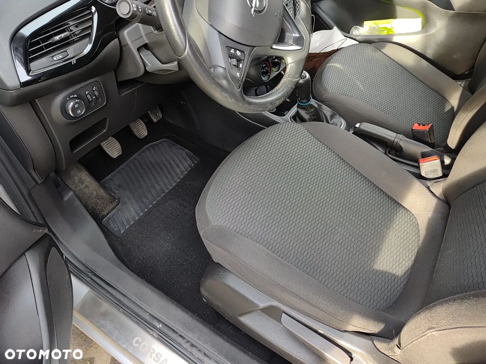 Opel Corsa 1.4 Cosmo - 19