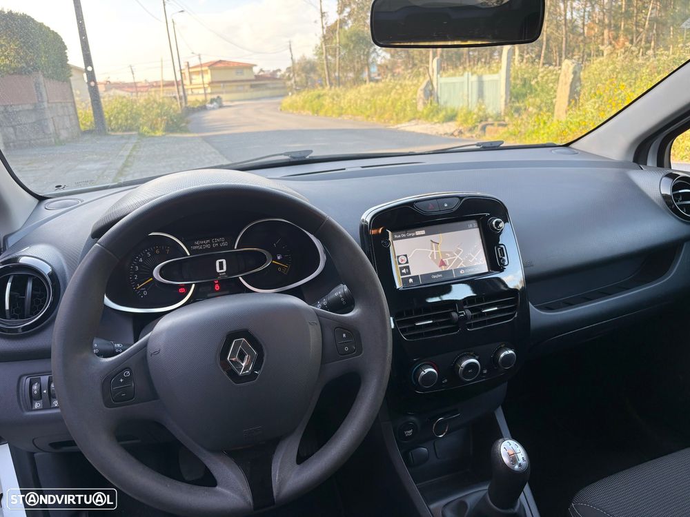 Renault Clio 0.9 TCE Dynamique S - 10