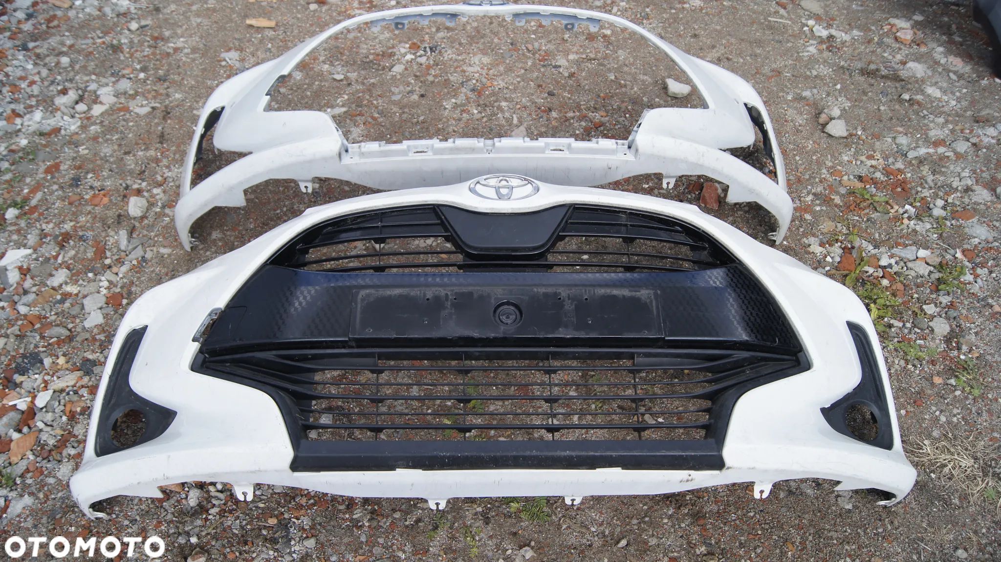 Toyota Yaris IV 4 Zderzak Przód Przedni 2019-2024 - 1