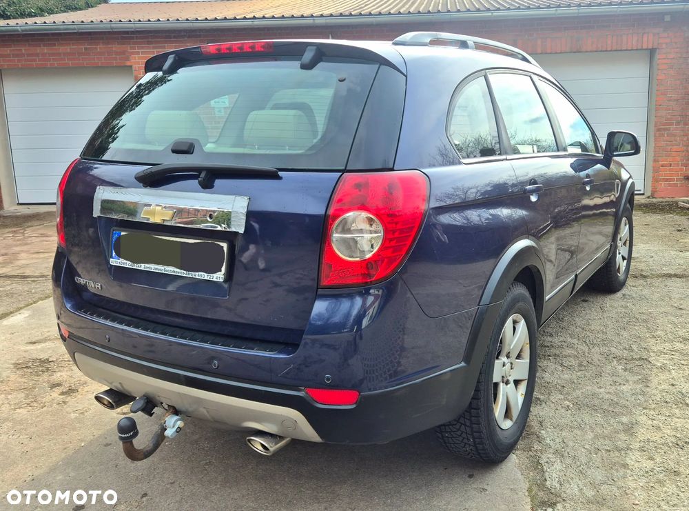 Chevrolet Captiva 3.2 LT (deu) - 22