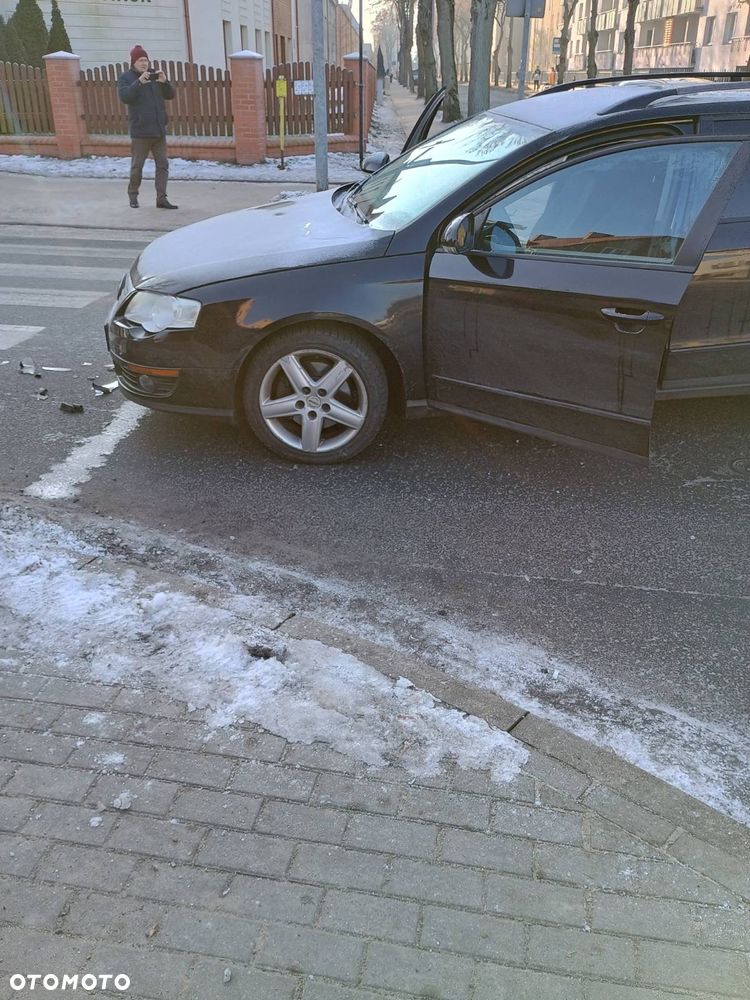 Volkswagen Passat 1.9 TDI DPF Comfortline - 3