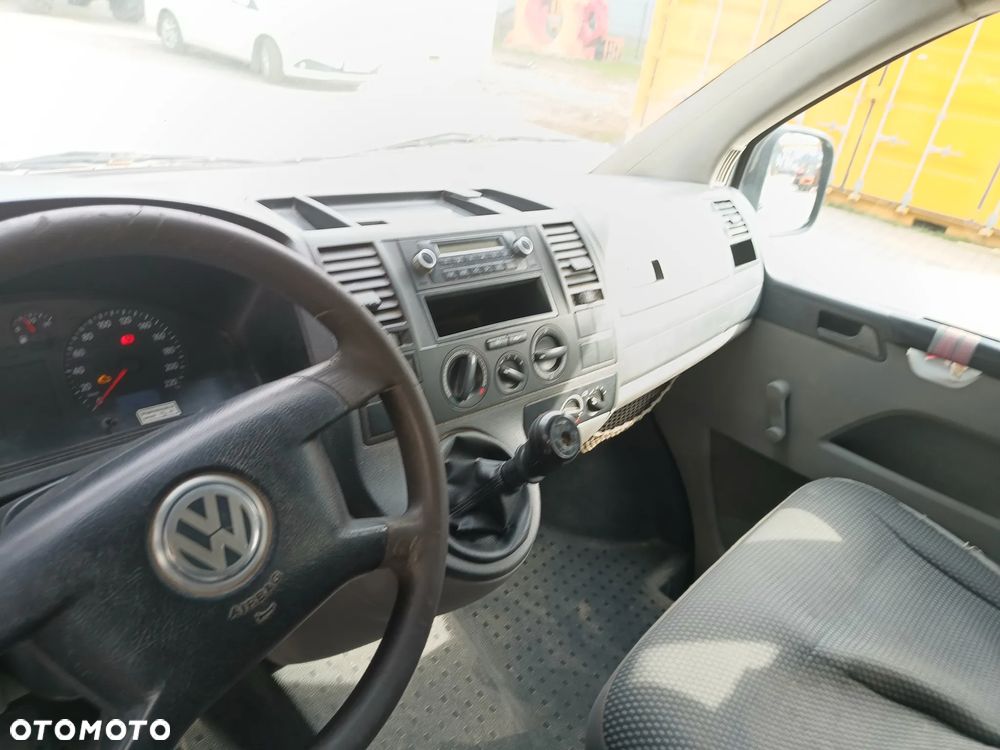 Volkswagen Transporter - 10