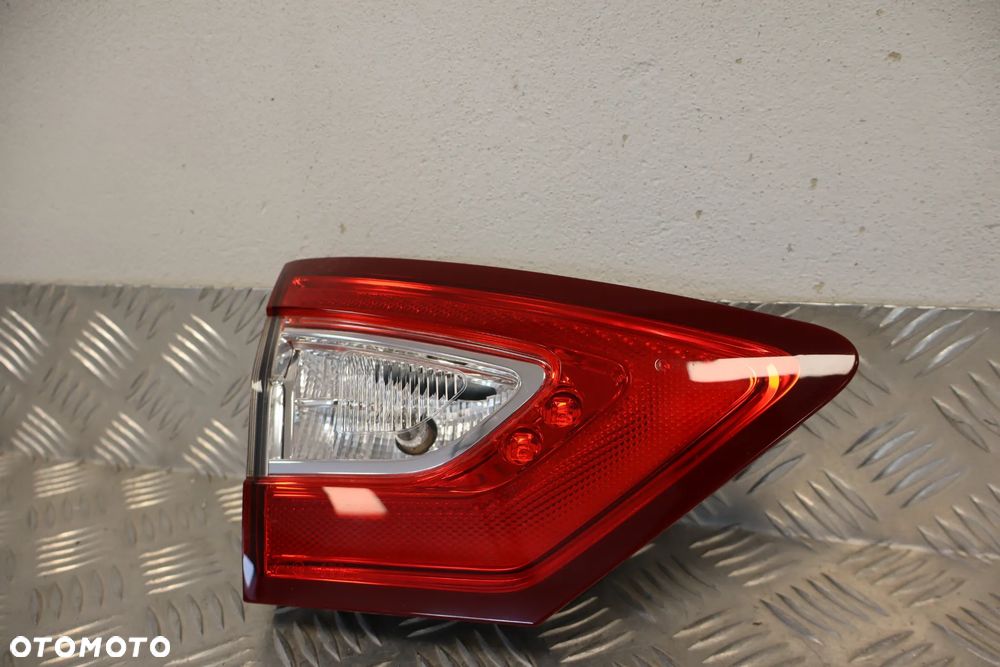 LAMPA TYLNA TYŁ PRAWA LEWA W KLAPĘ FORD MONDEO MK5 V HB DS73-13A602-JG DS73-13A603-JG 2014 - 13