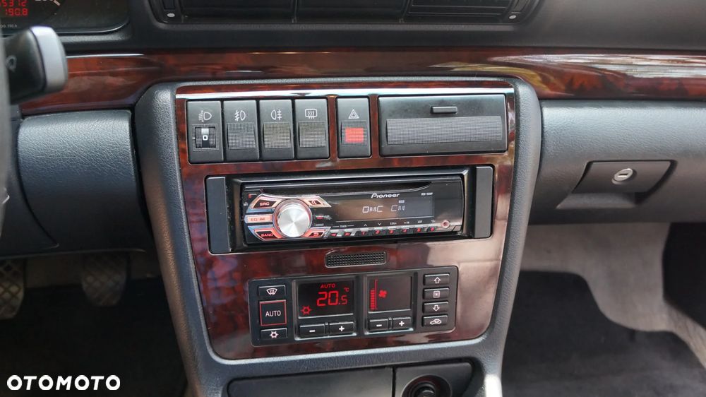 Audi A4 Limousine - 33