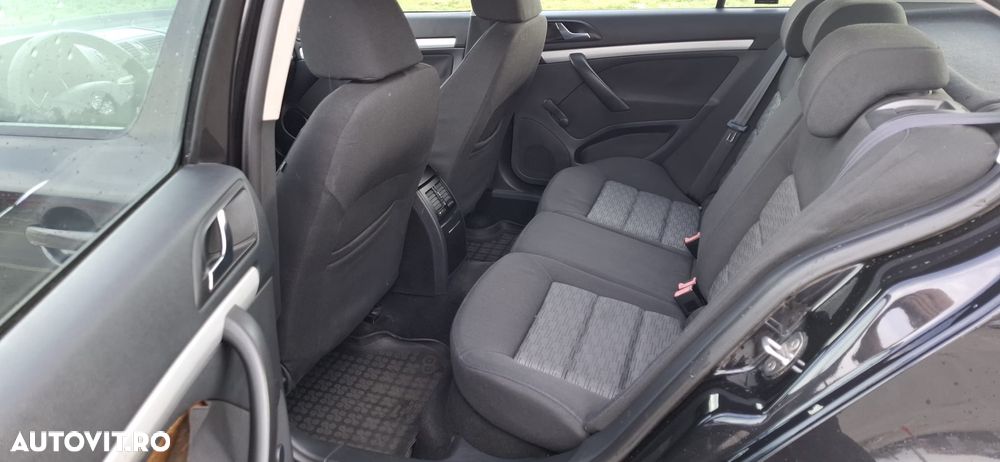 Skoda Octavia 1.4 TSI Drive - 9