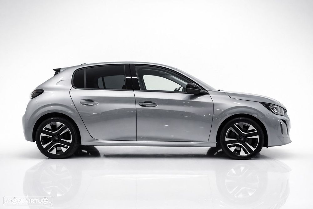 Peugeot 208 1.2 PureTech Allure - 12