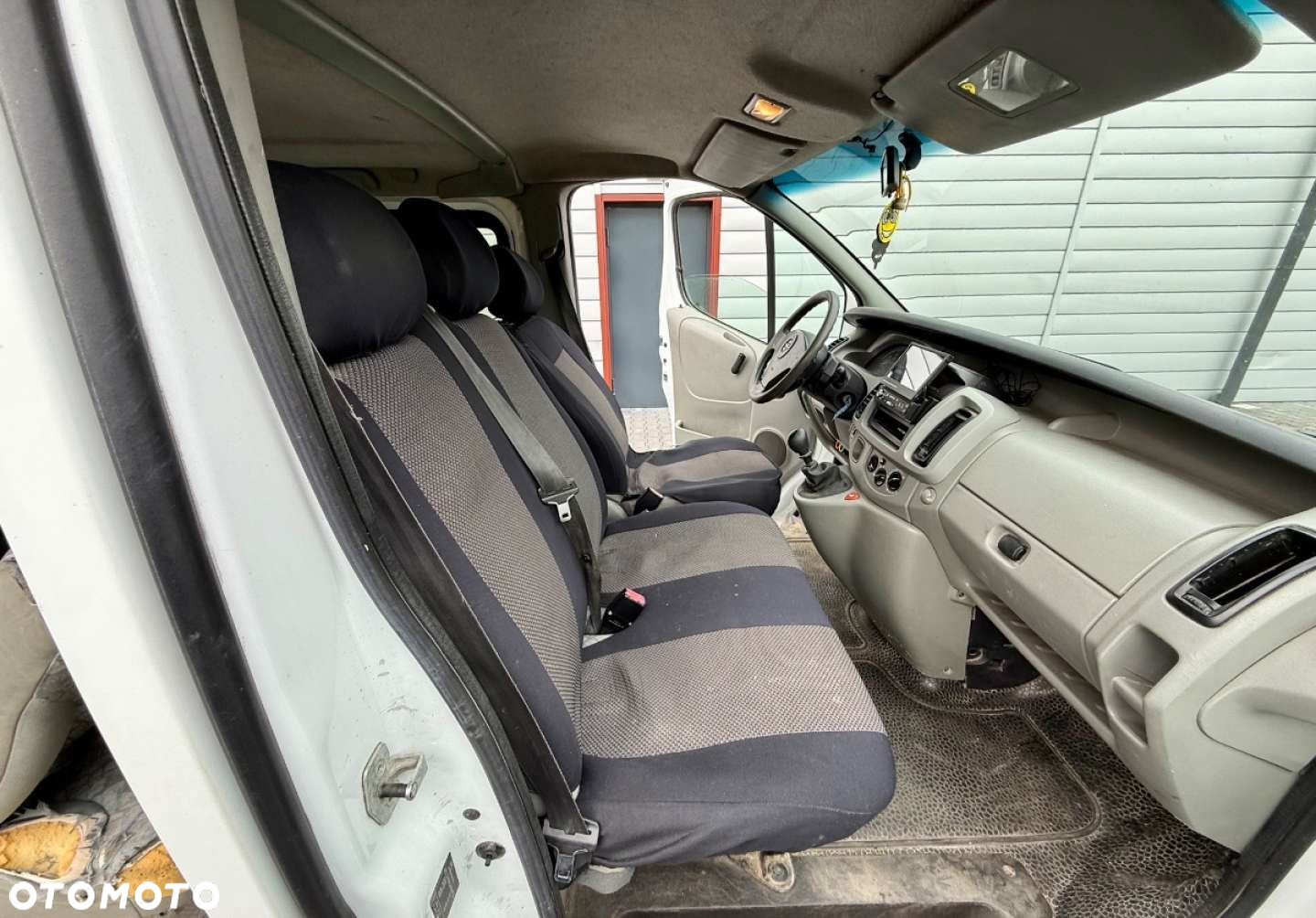 Opel Vivaro - 18
