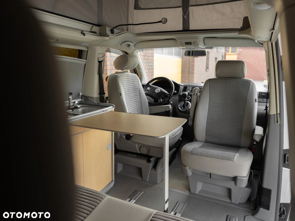 Volkswagen California - 22