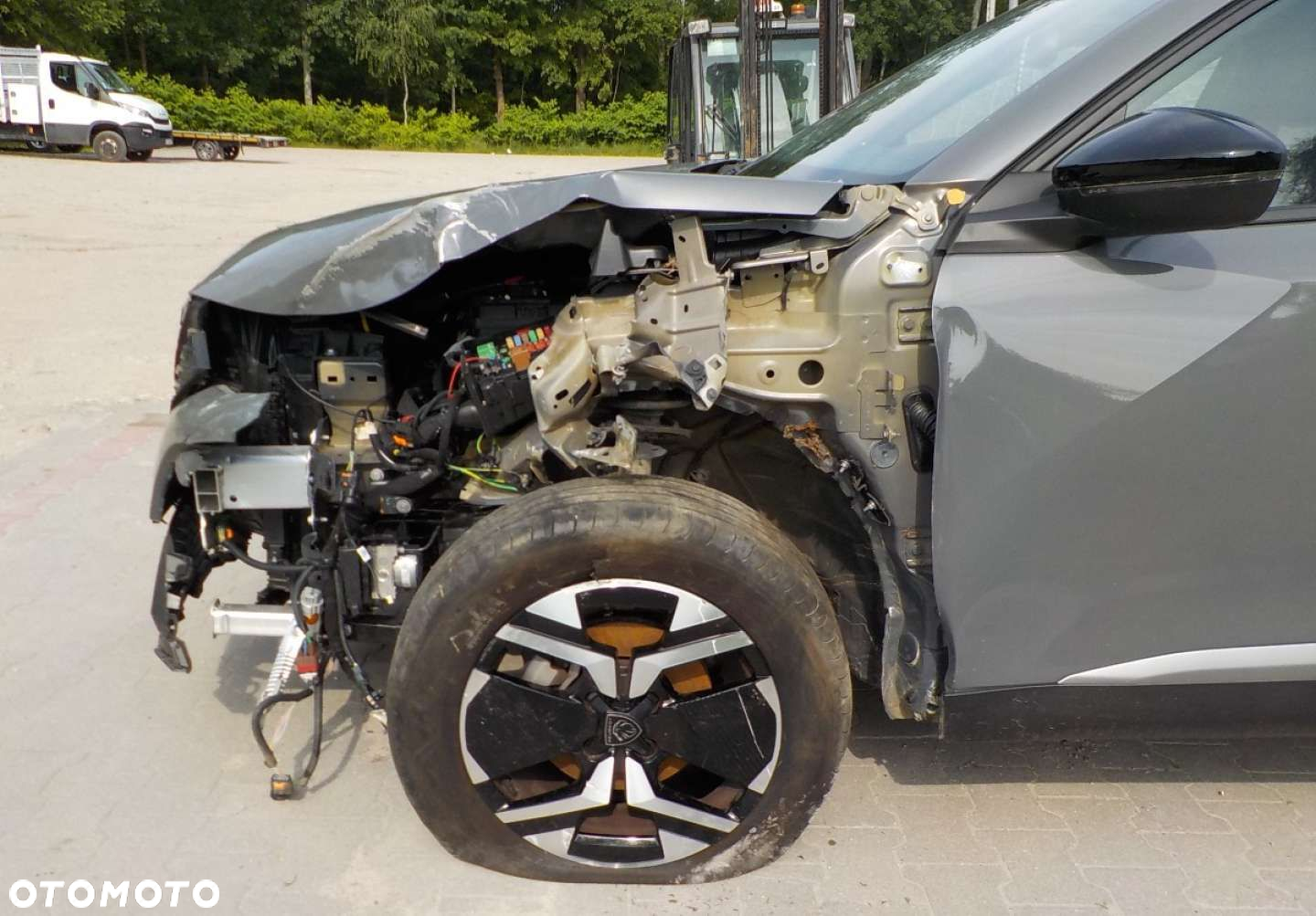 Peugeot 2008 - 14