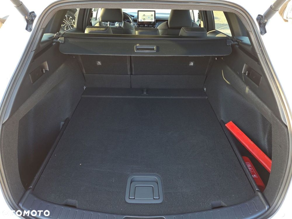 Toyota Corolla 1.8 Hybrid Style - 13