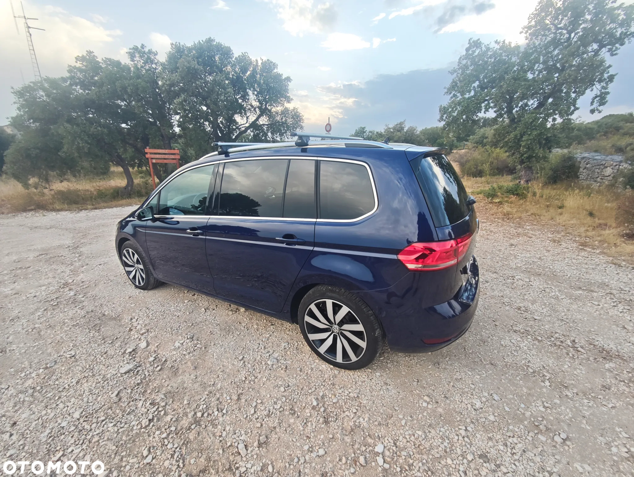 Volkswagen Touran 1.5 TSI EVO Highline DSG - 10