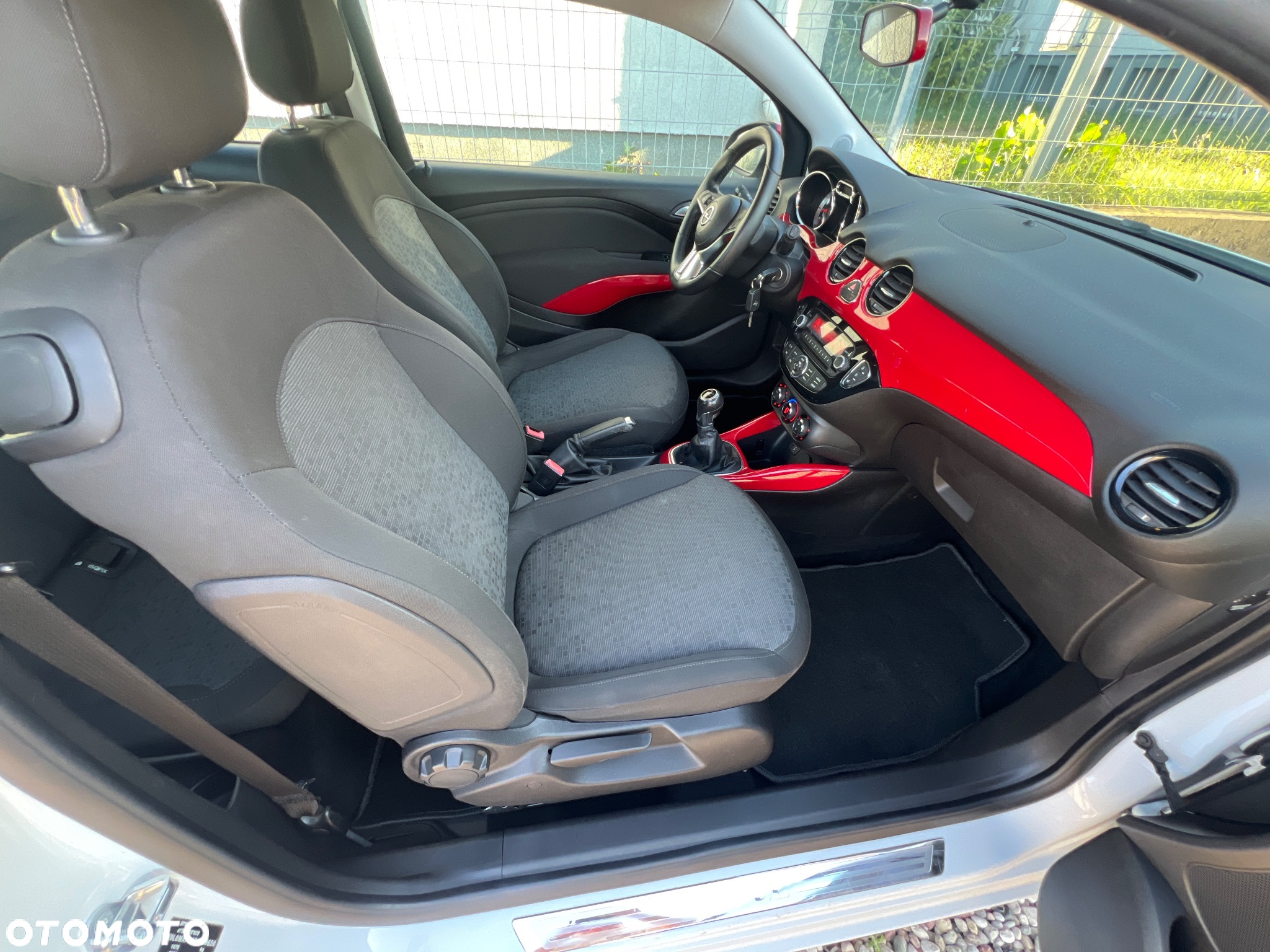 Opel Adam 1.2 White Link - 27