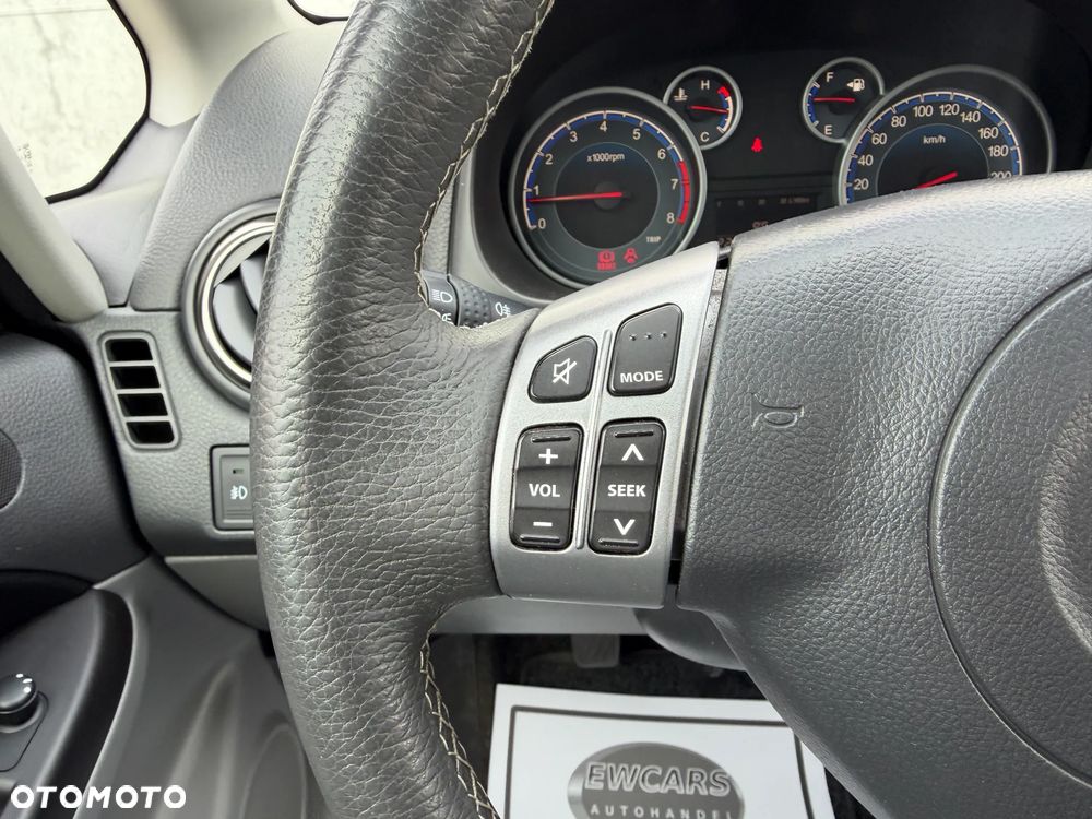Suzuki SX4 1.6 VVT 4x4 Comfort - 10