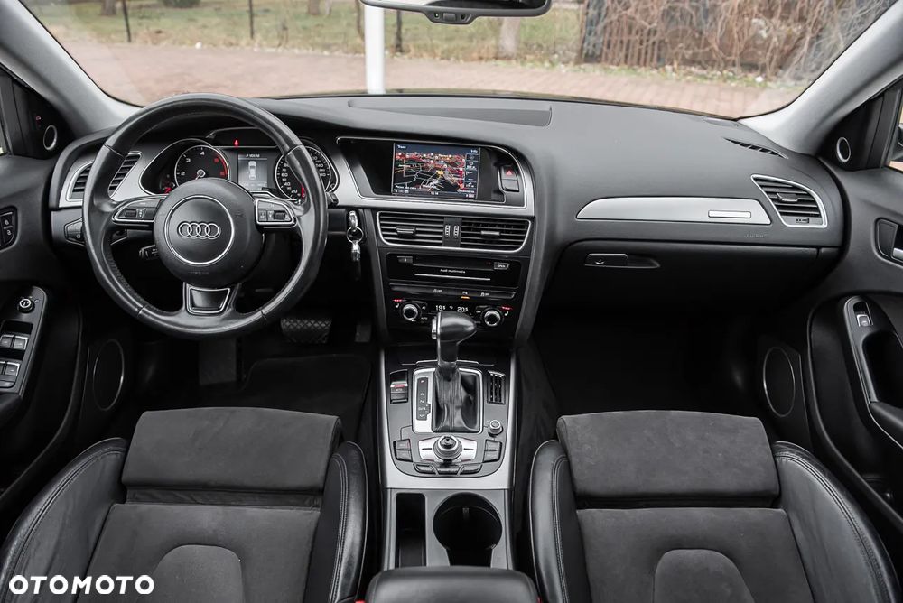 Audi A4 Avant 2.0 TDI DPF quattro S tronic S line Sportpaket - 32