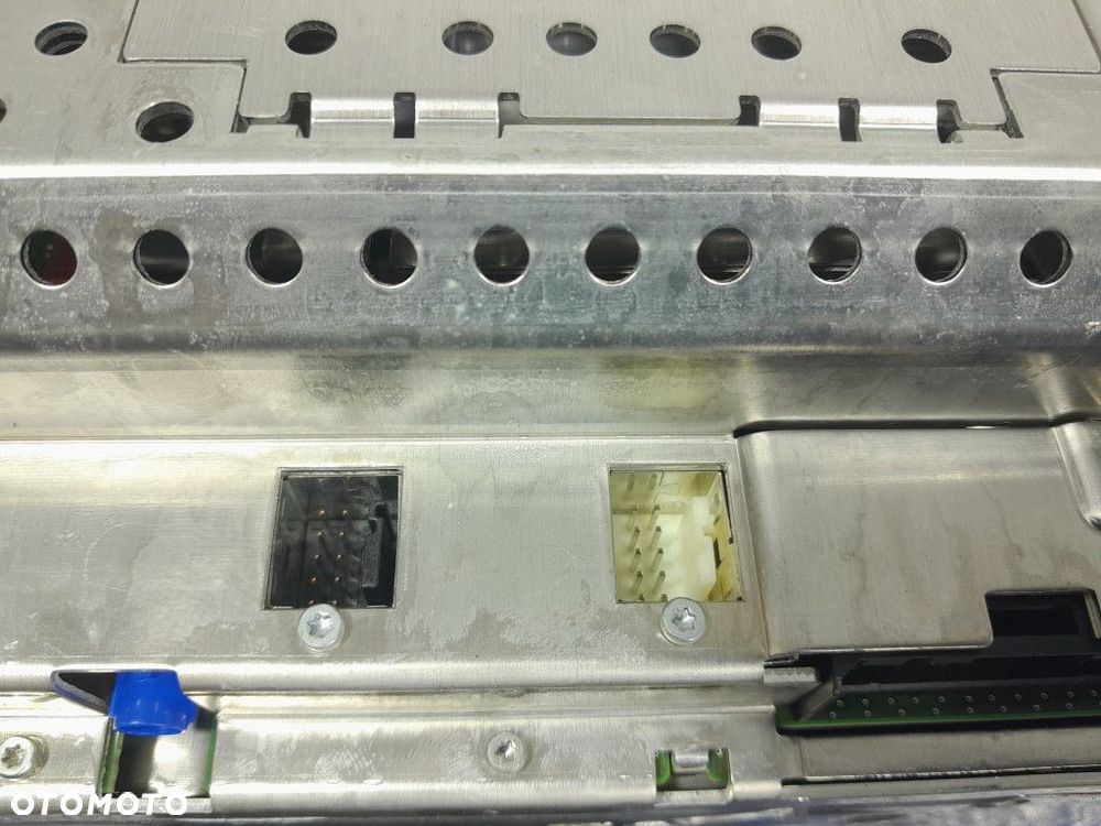 MERCEDES S W221 RADIO ZMIENIARKA A2218700593 - 7