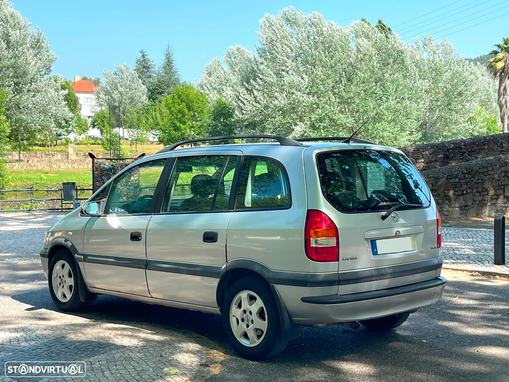 Opel Zafira 2.0 DTi Elegance - 8