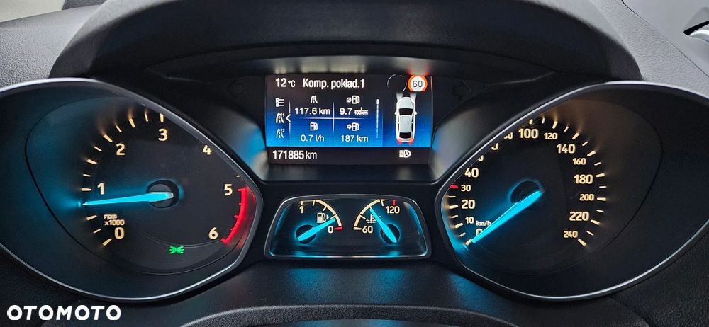 Ford Kuga 2.0 TDCi 4x4 Titanium - 16