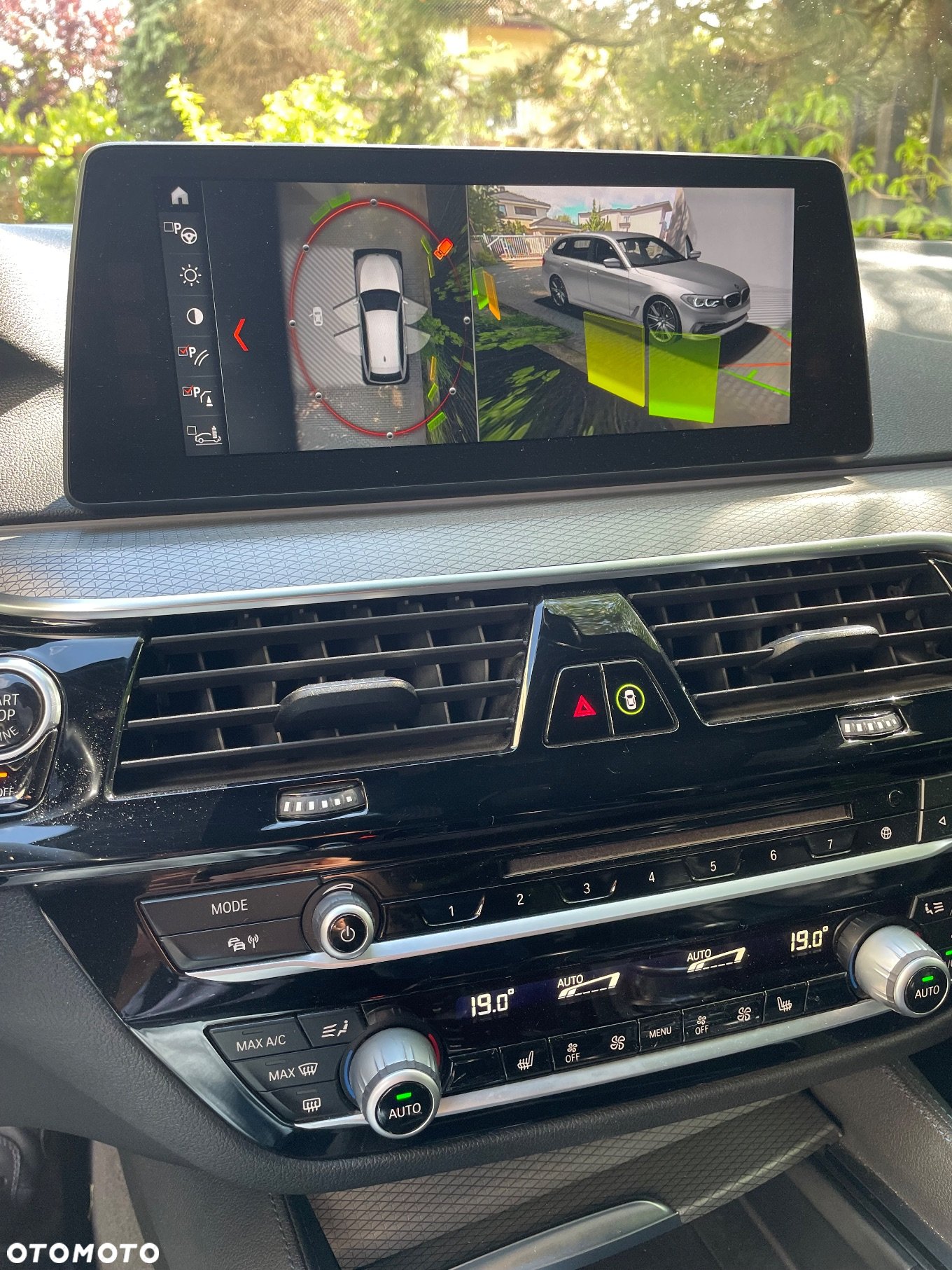 BMW Seria 5 520d xDrive M Sport sport - 26