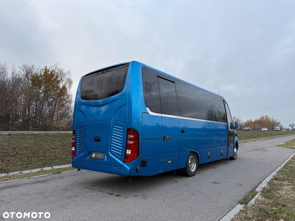 Mercedes-Benz Sprinter 519 - 15