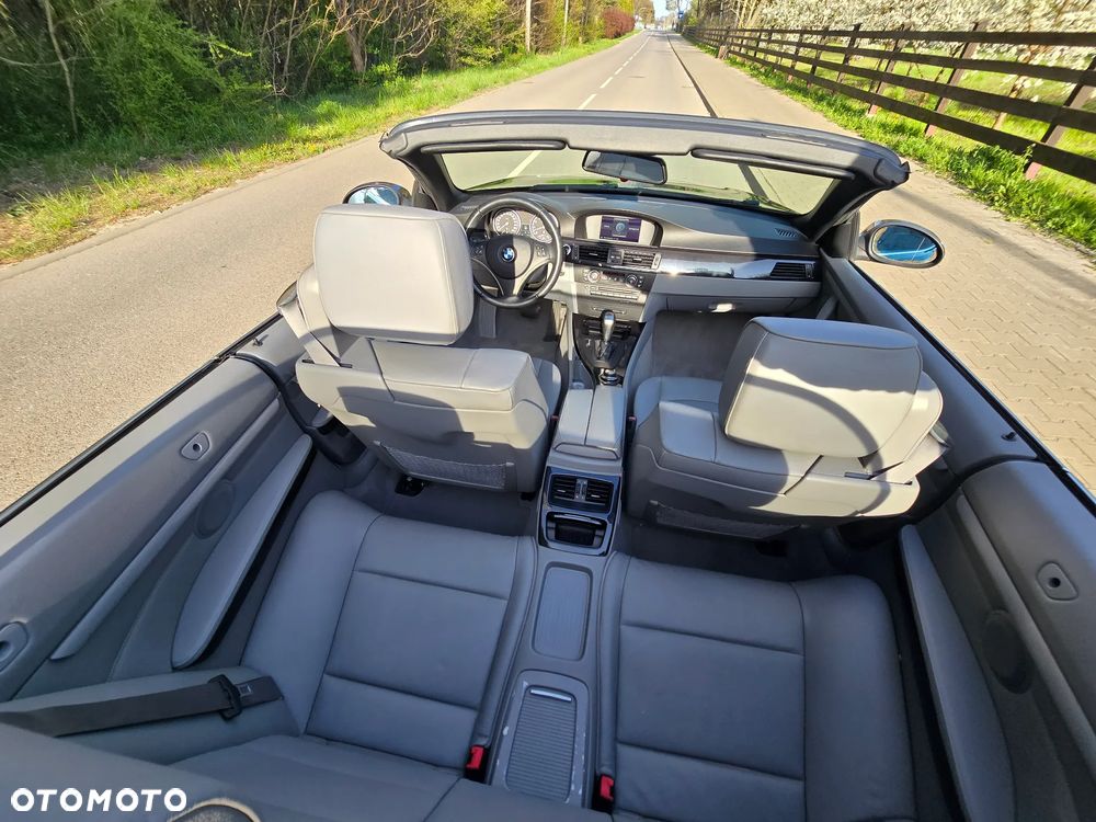 BMW Seria 3 330i M Sport Edition - 6