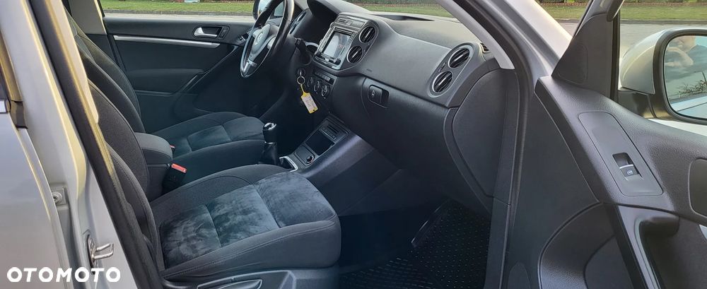 Volkswagen Tiguan - 17