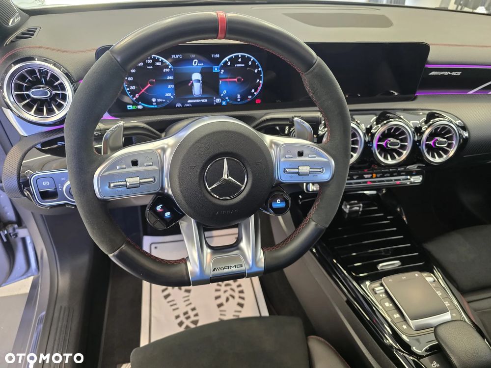 Mercedes-Benz CLA AMG 45 S 4-Matic 8G-DCT - 10