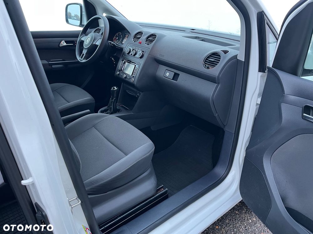 Volkswagen Caddy - 23