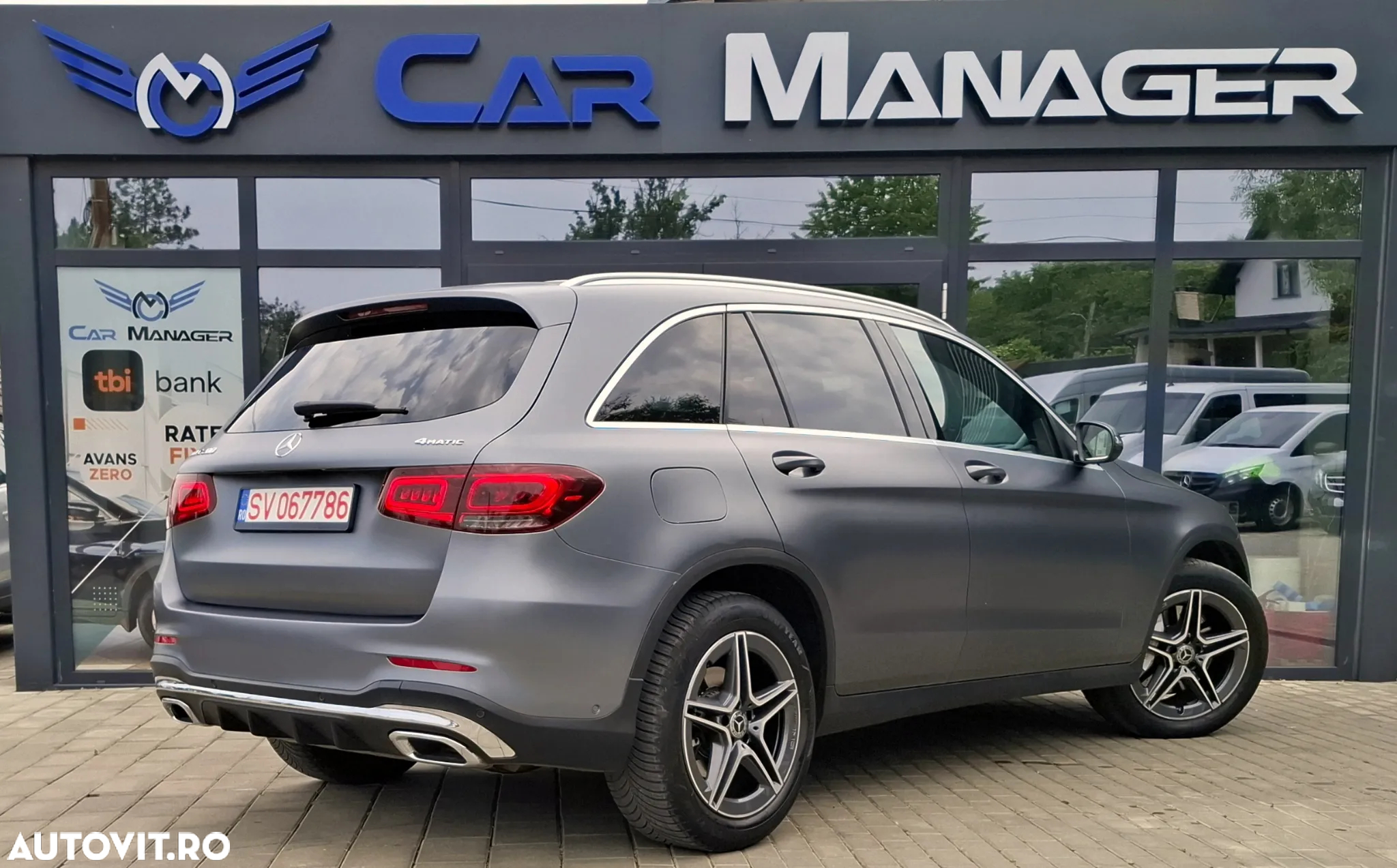 Mercedes-Benz GLC 200 4Matic 9G-TRONIC AMG Line - 4
