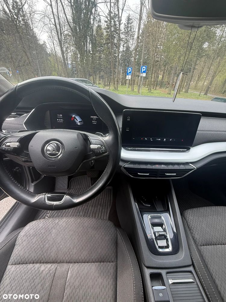 Skoda Octavia 2.0 TDI Style DSG - 5