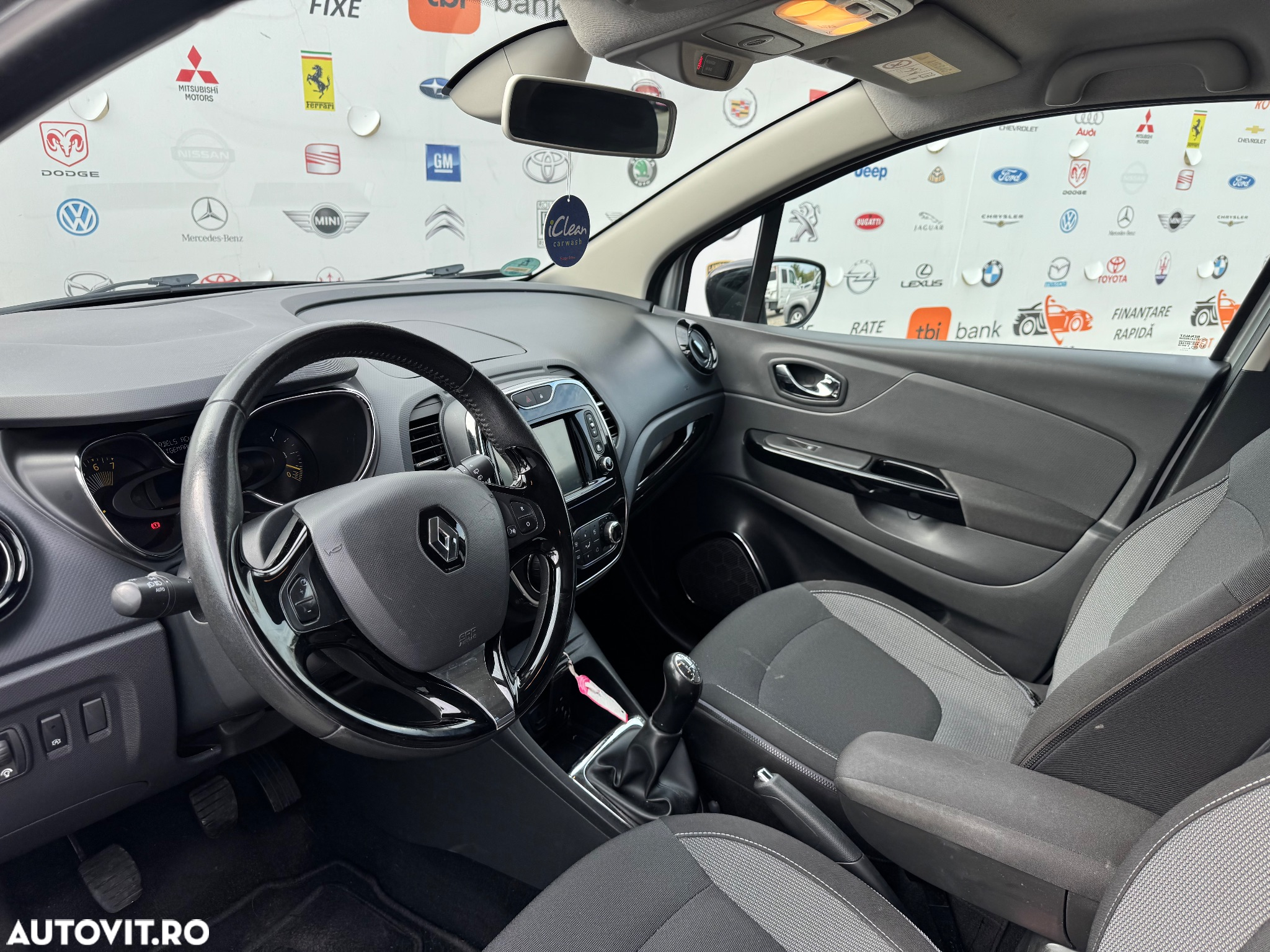 Renault Captur TCe 90 BUSINESS EDITION - 8