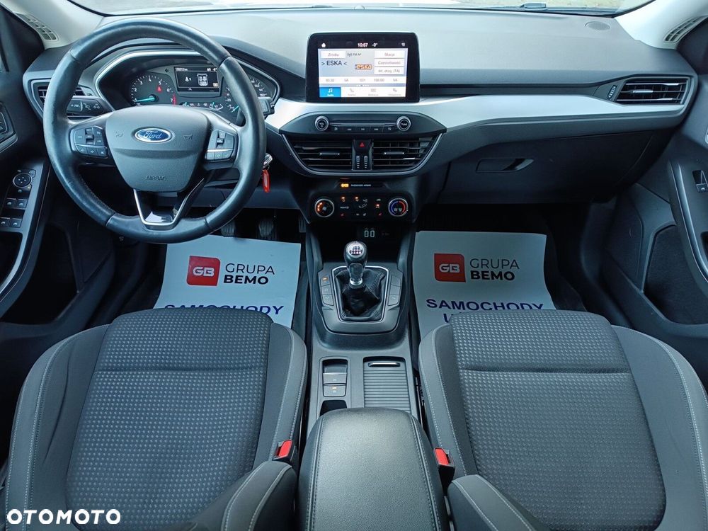 Ford Focus - 10