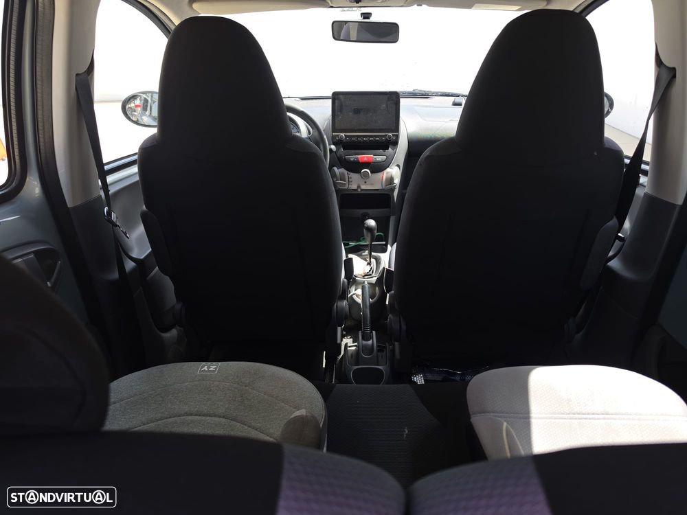 Toyota Aygo 1.0 + AC - 7