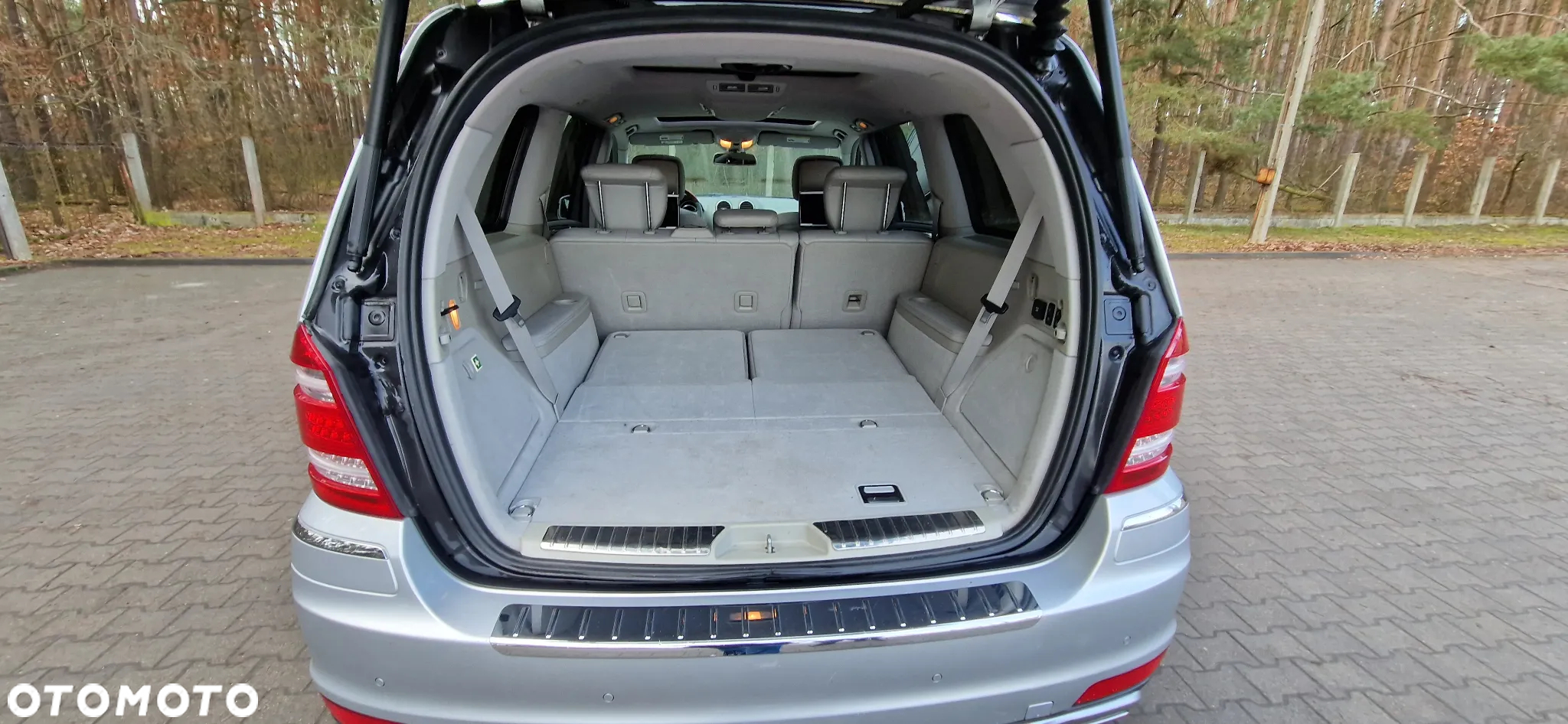 Mercedes-Benz GL 350 BlueTec 4-Matic - 17