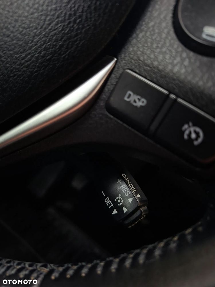 Toyota Auris 1.6 Valvematic Executive - 26
