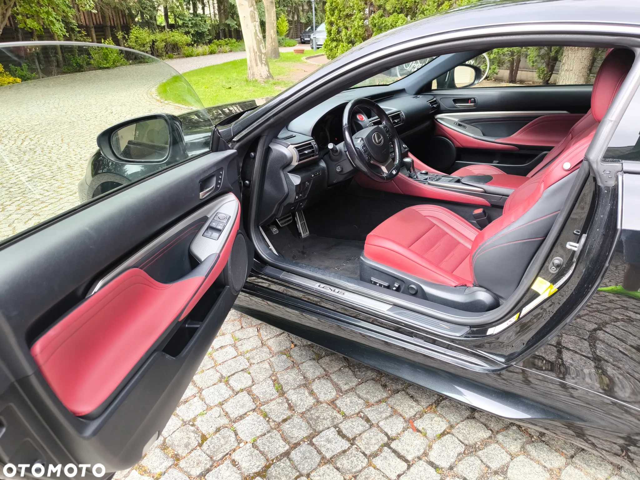 Lexus RC - 22
