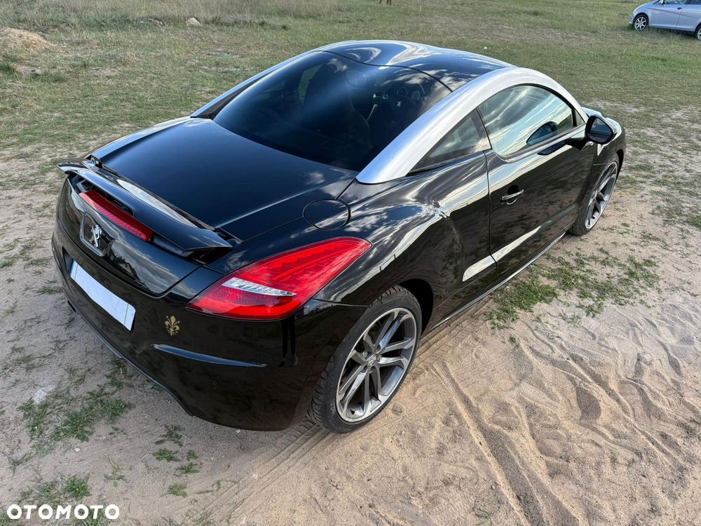 Peugeot RCZ 2.0 HDi FAP 160 Red Carbon - 33