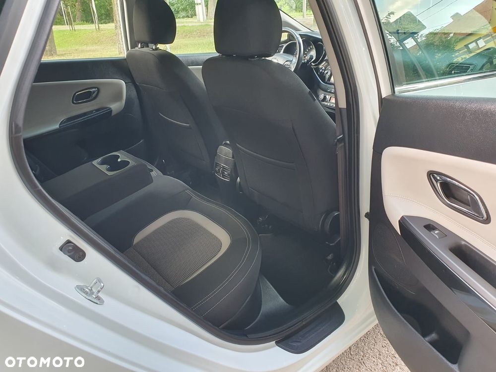 Kia Ceed 1.6 GDI XL - 14