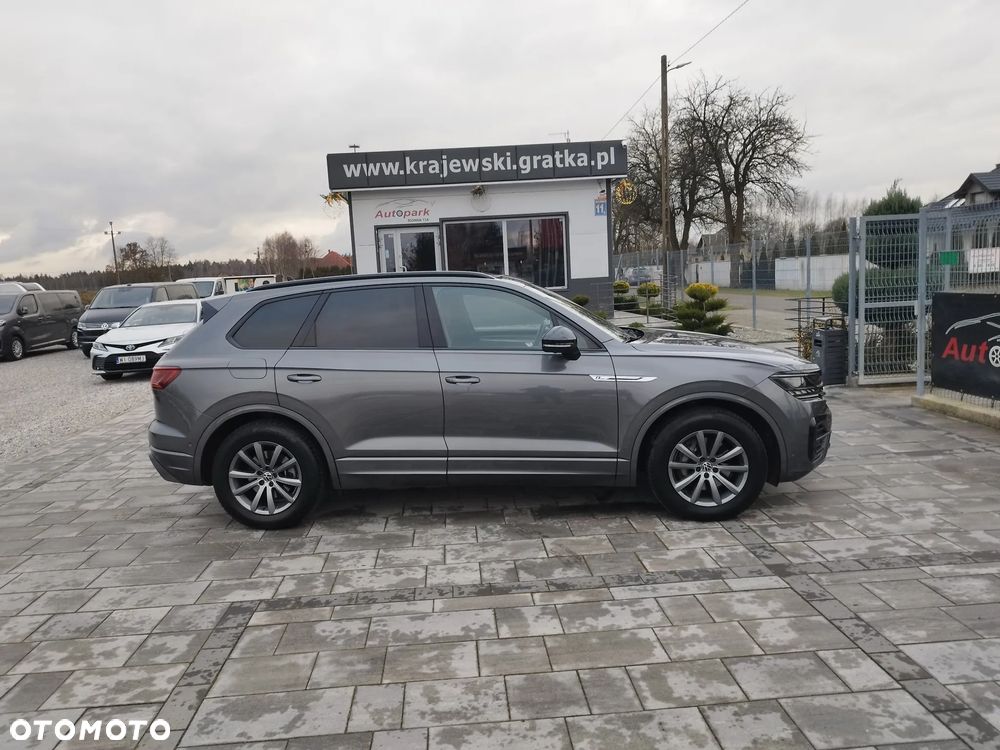 Volkswagen Touareg - 4