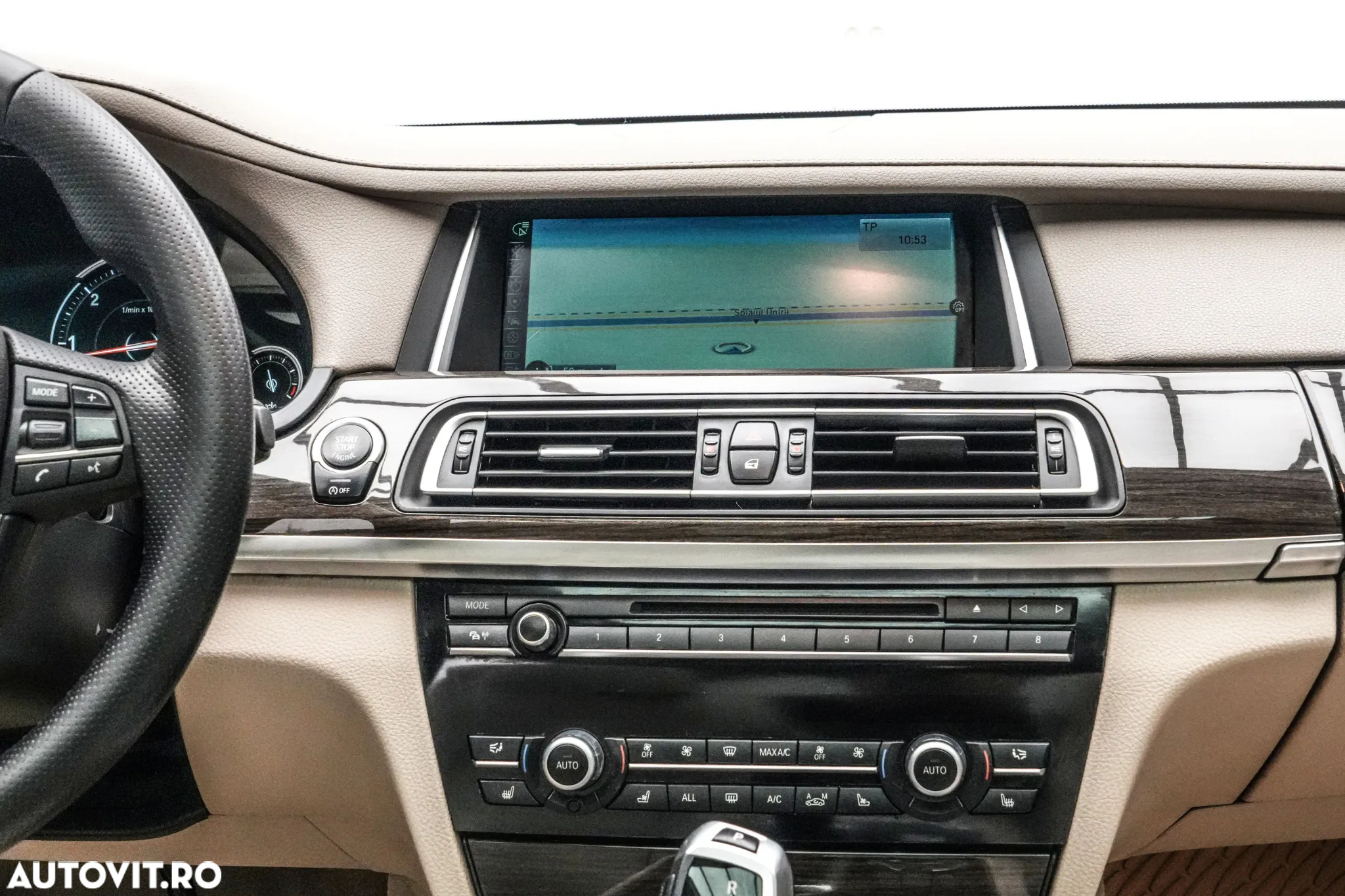 BMW Seria 7 730d xDrive - 24
