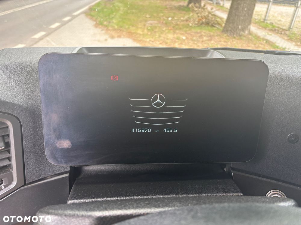 Mercedes-Benz Actros - 12