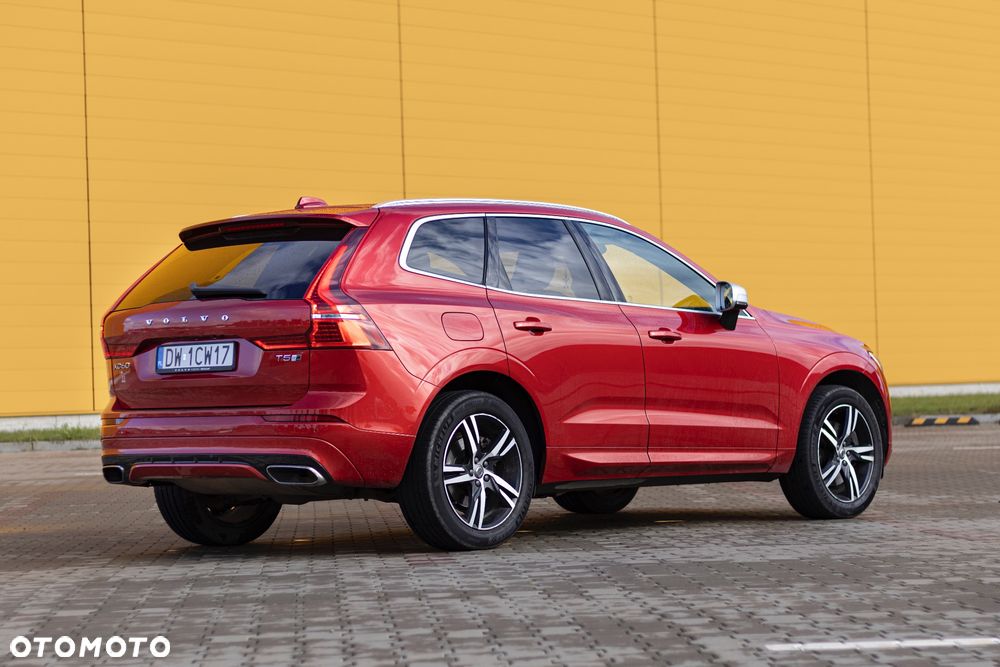 Volvo XC 60 T5 AWD R-Design - 13
