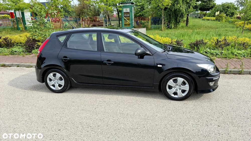 Hyundai i30 1.4 Blue Comfort - 18