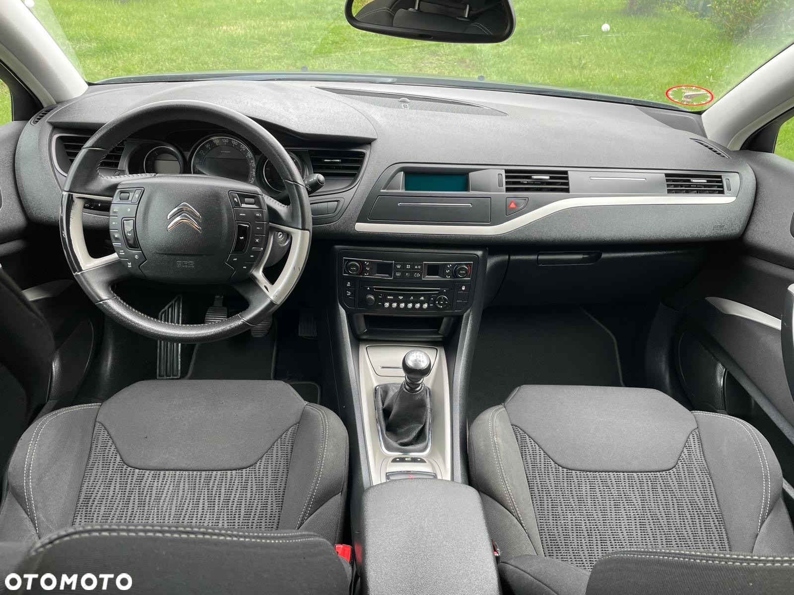 Citroën C5 Tourer HDi 165 FAP Confort - 23