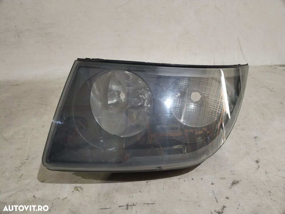 Far dreapta VW Crafter, 2007, 2008, 2009, 2010, 2011, 2012, 2013, 2014, 2015, 2016, 2017, cod origine OE 2E1941016. - 1