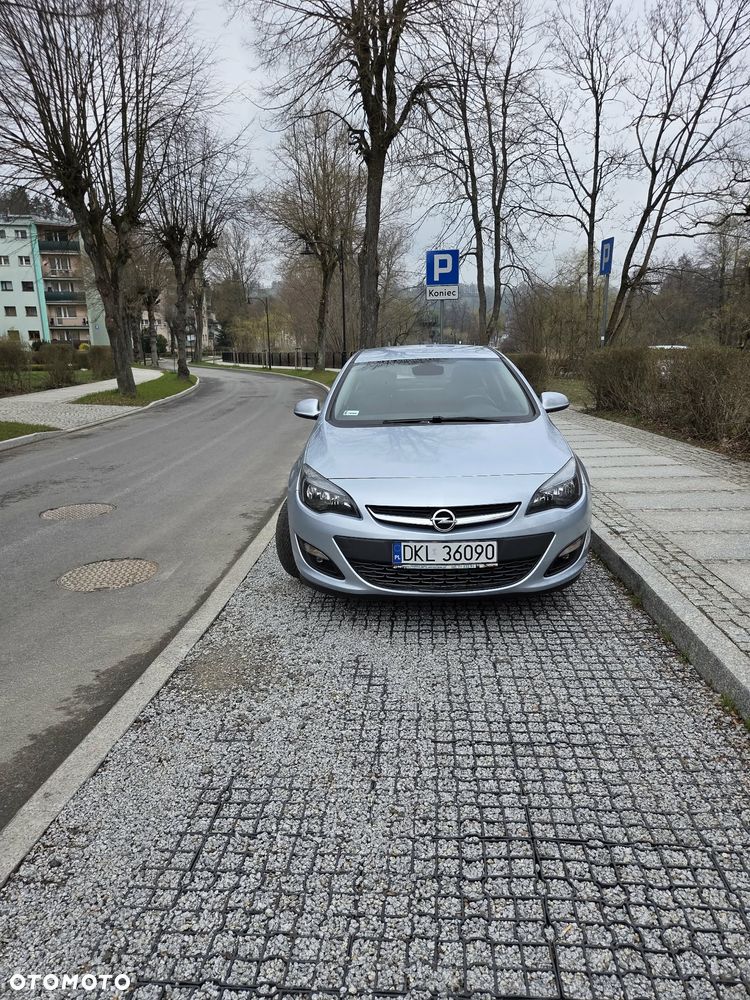 Opel Astra 1.6 Cosmo - 2