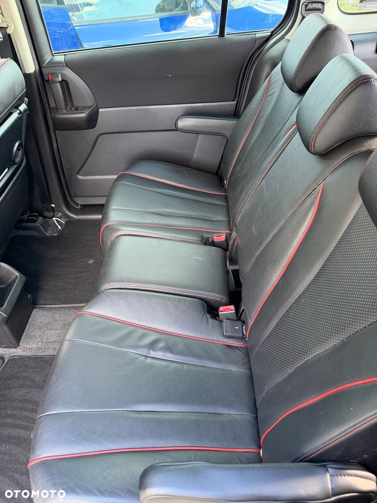 Mazda 5 2.0 MZR-DISI i-stop Business-Line - 38