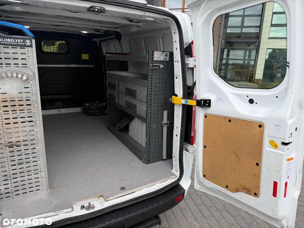Ford Transit Custom - 16