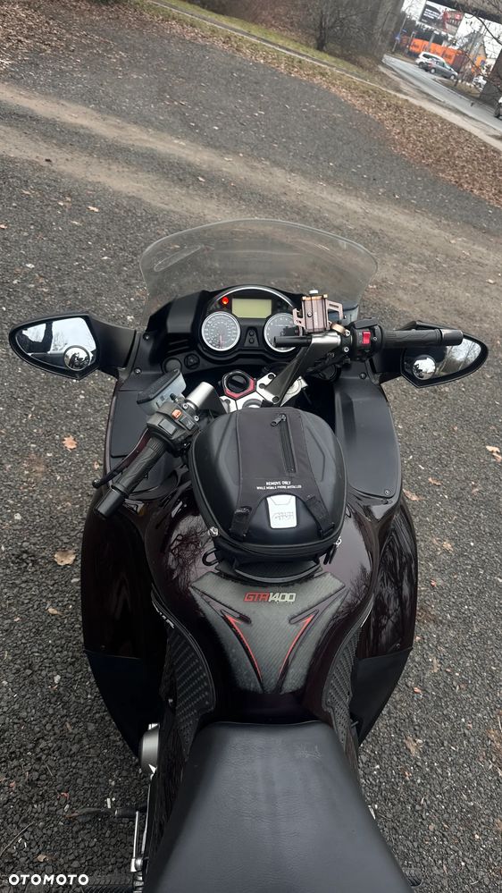 Kawasaki GTR - 8