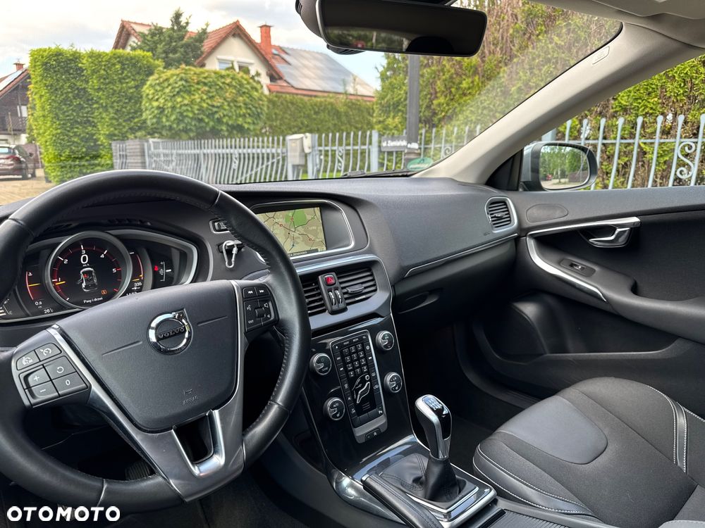 Volvo V40 - 31